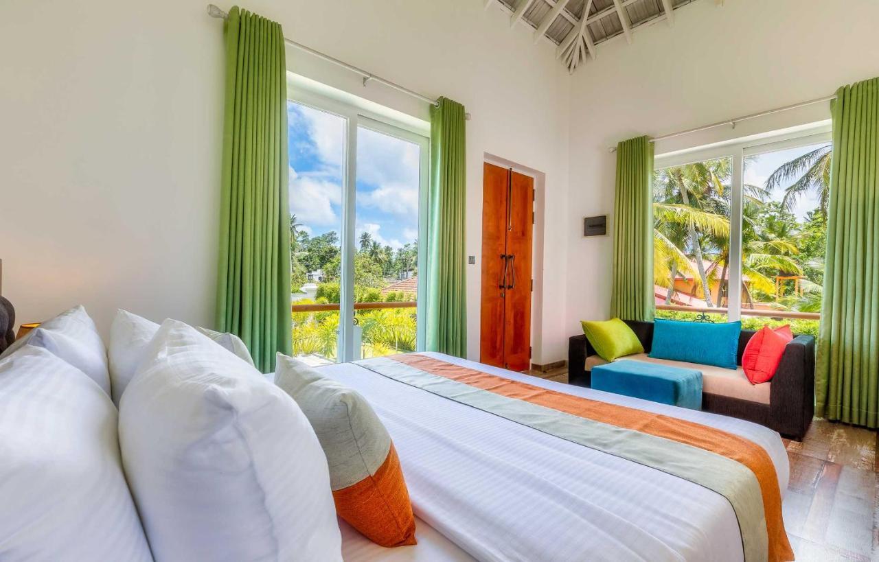 The Palace By Ocean Bentota Exterior photo
